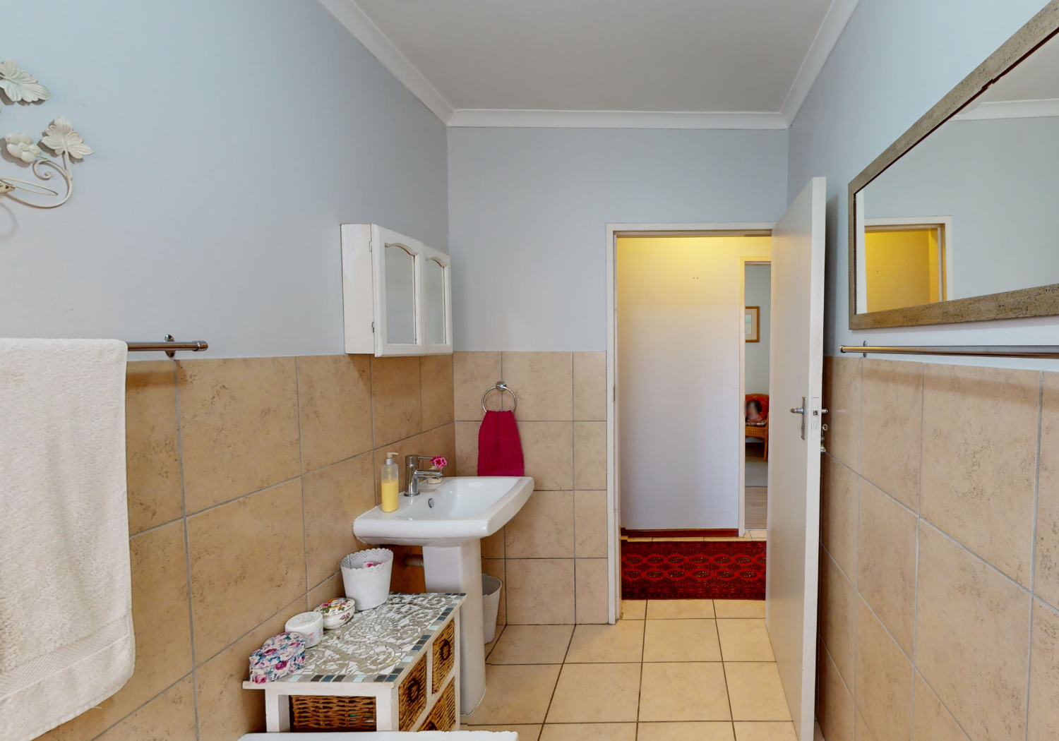 5 Bedroom Property for Sale in Longlands Western Cape